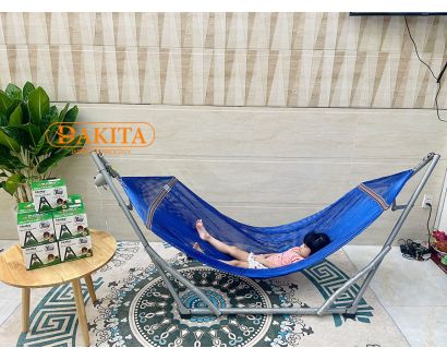 Máy đưa võng em bé tốt nhất